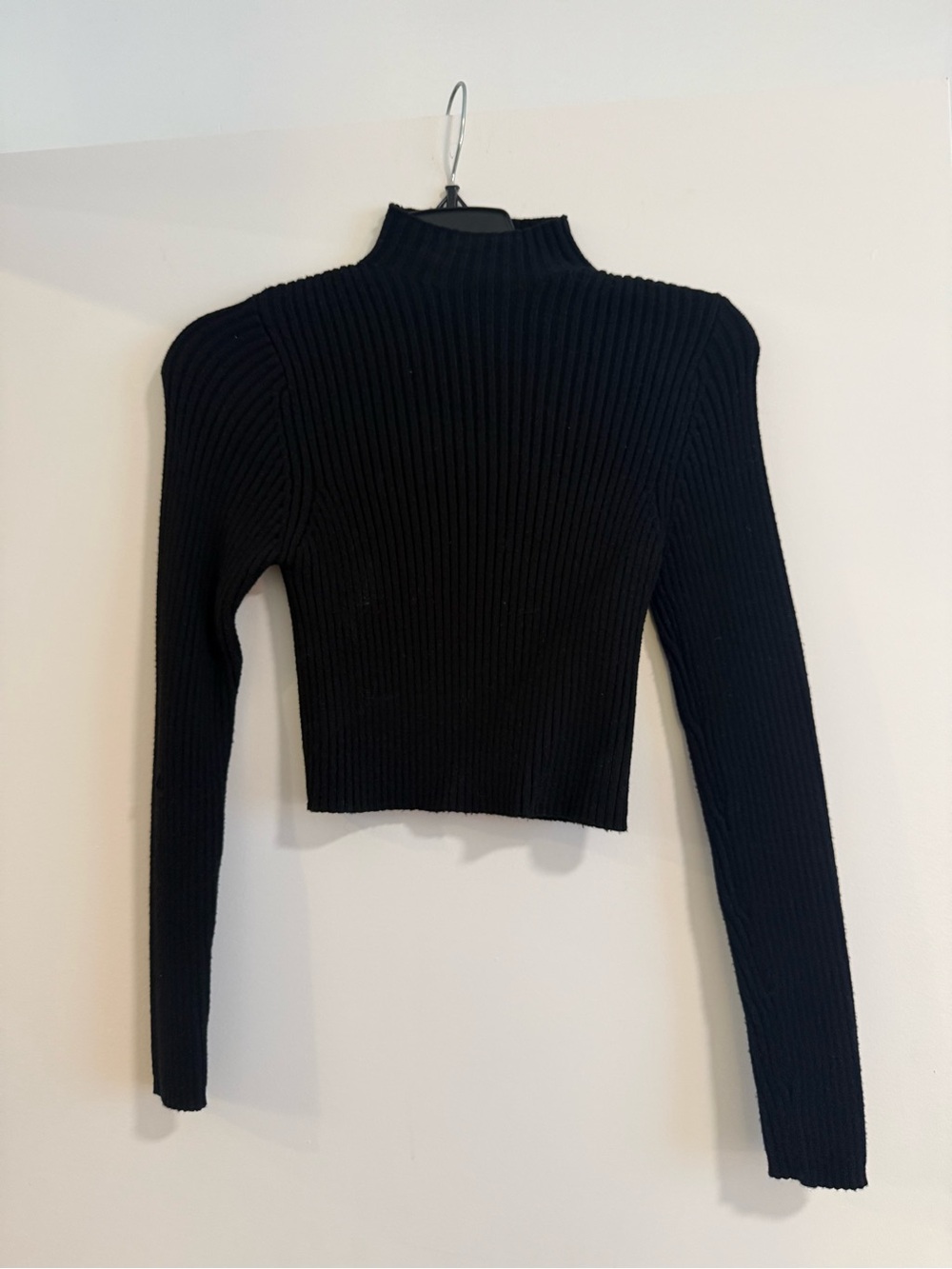 Zara Cropped Mock Neck Sweater Size Small